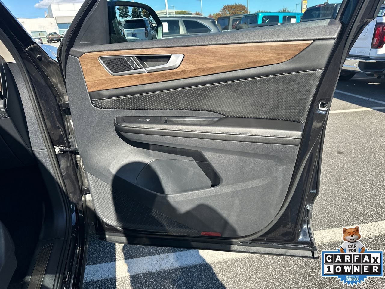 Used 2024 Volkswagen Atlas SE image 14