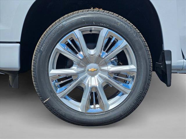 New 2026 Chevrolet Silverado 1500 High Country AWD/4WD image 11
