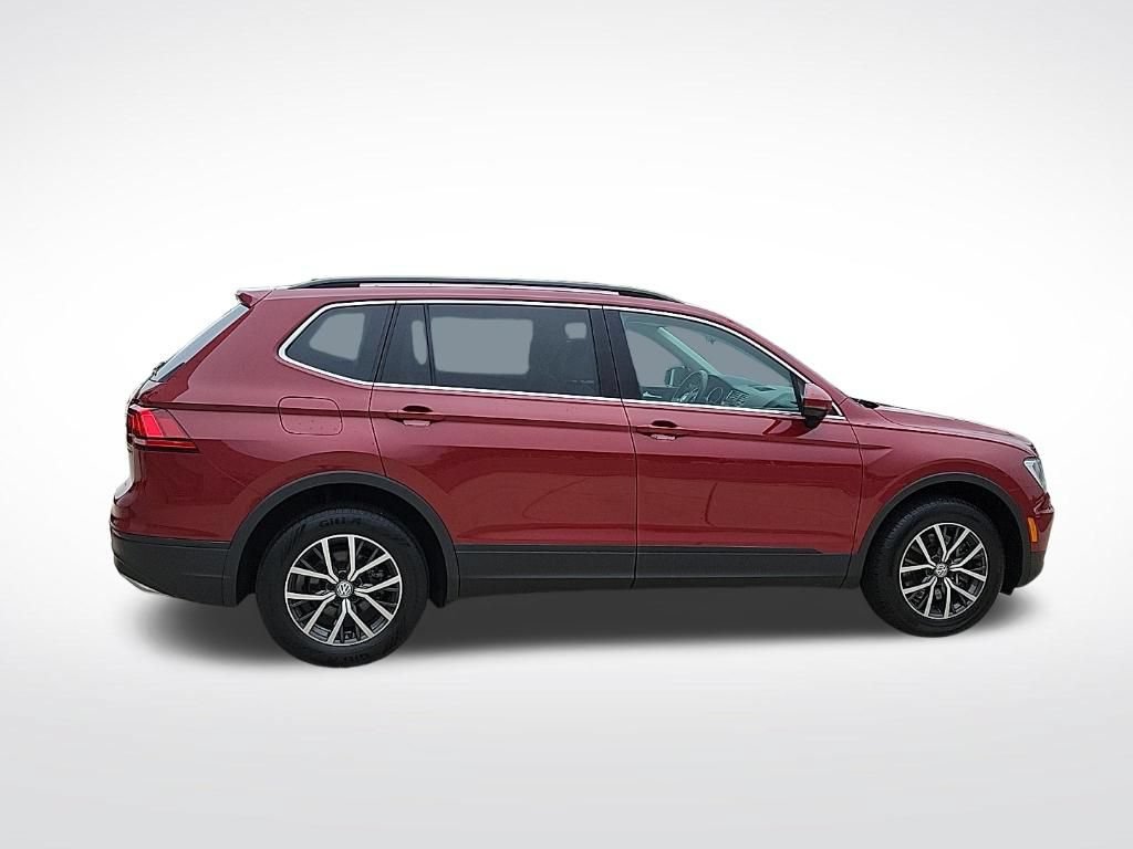 Used 2019 Volkswagen Tiguan SE w/ 3rd Row Seat Package AWD/4WD image 5