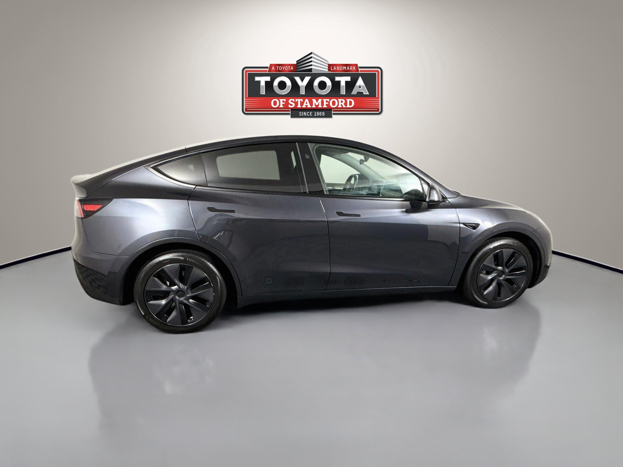 Used 2025 Tesla Model Y Long Range AWD/4WD image 8