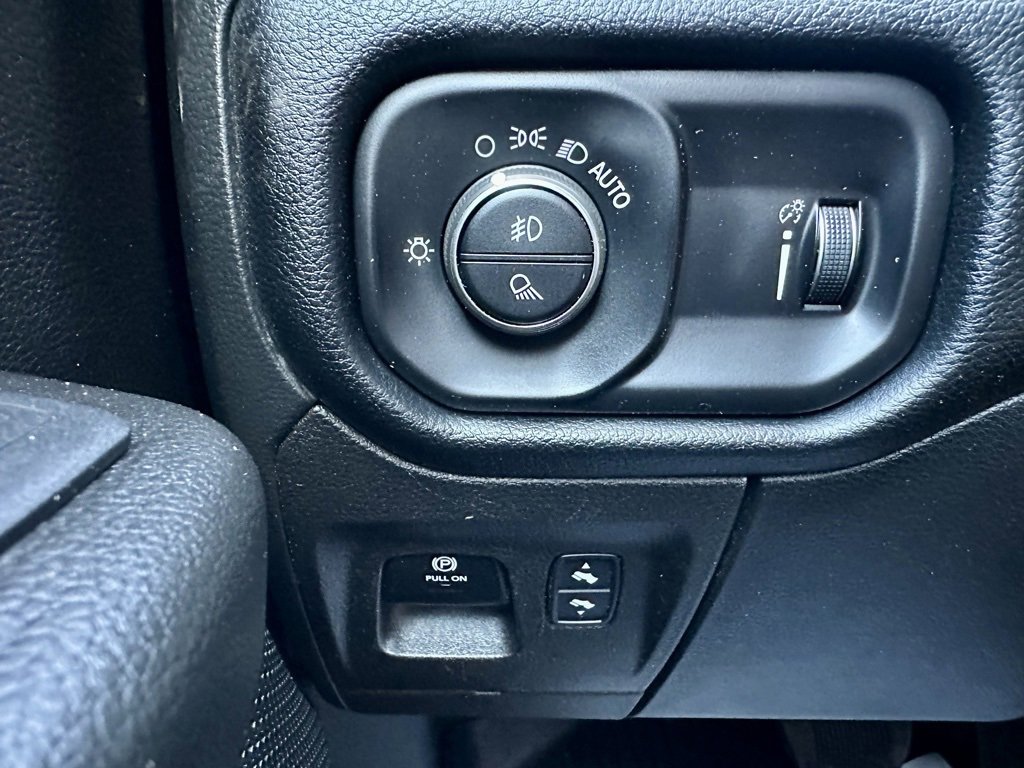 Used 2022 RAM 1500 Lone Star image 17