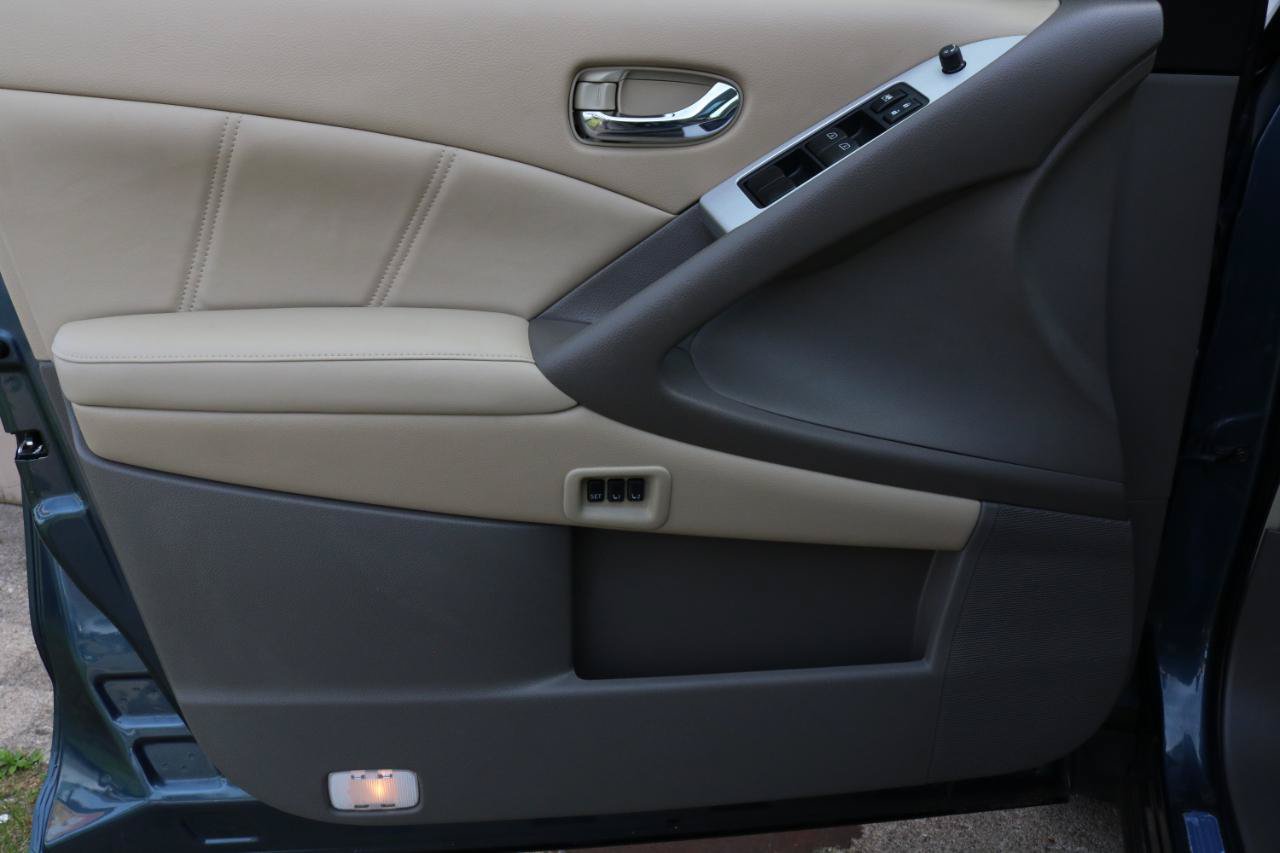 Used 2014 Nissan Murano AWD image 21