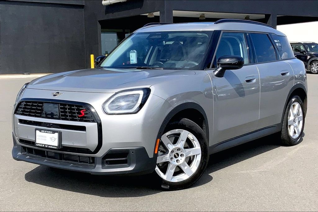 Certified 2025 MINI Cooper Countryman S w/ Comfort Package Max image 3