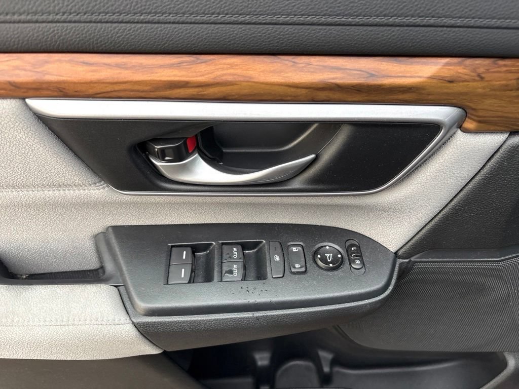 Used 2017 Honda CR-V EX image 17