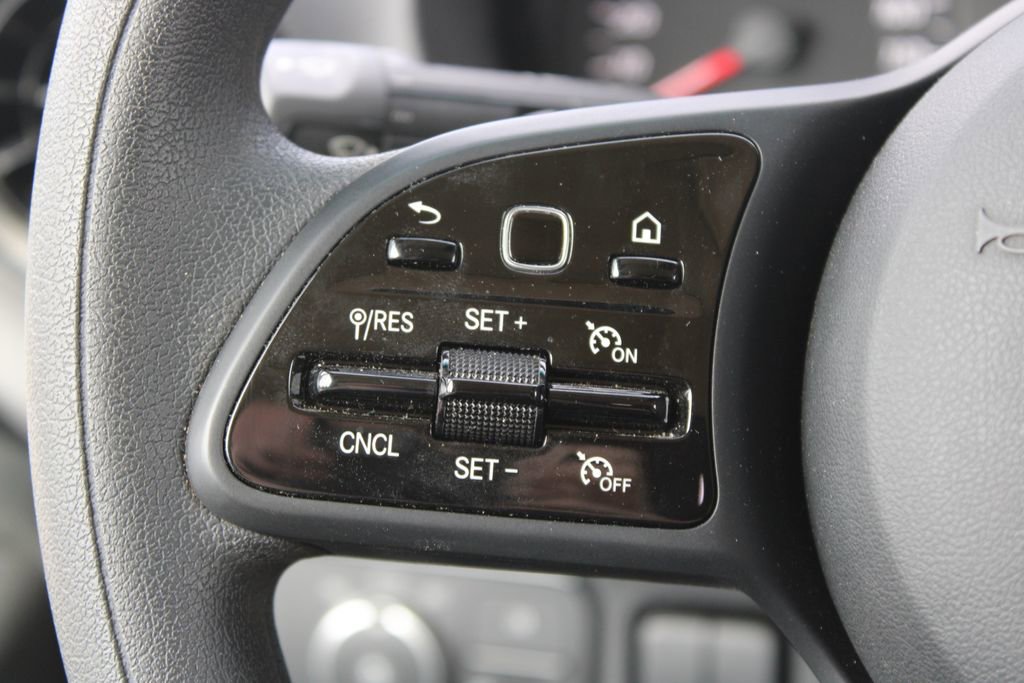 Used 2021 Mercedes-Benz Sprinter 3500 image 40