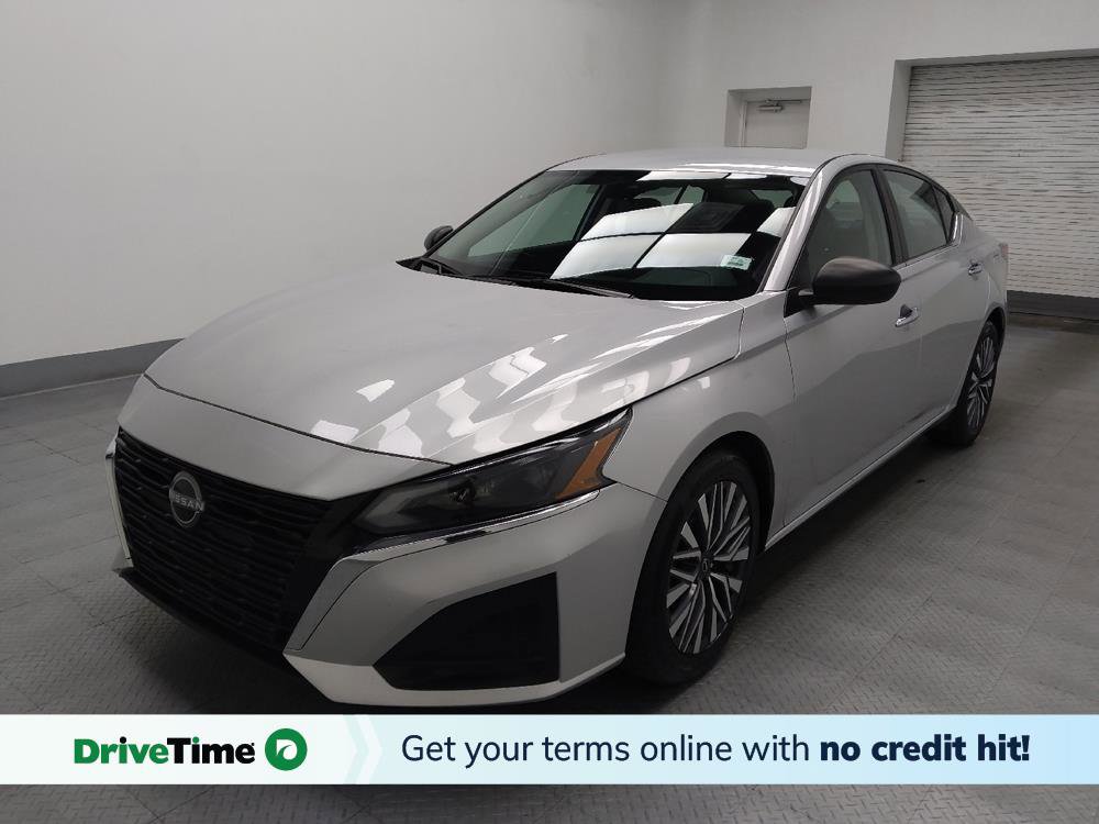 Used 2024 Nissan Altima 2.5 SV