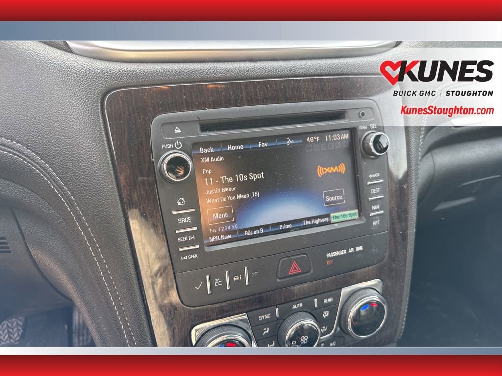 Used 2015 Chevrolet Traverse LT image 29