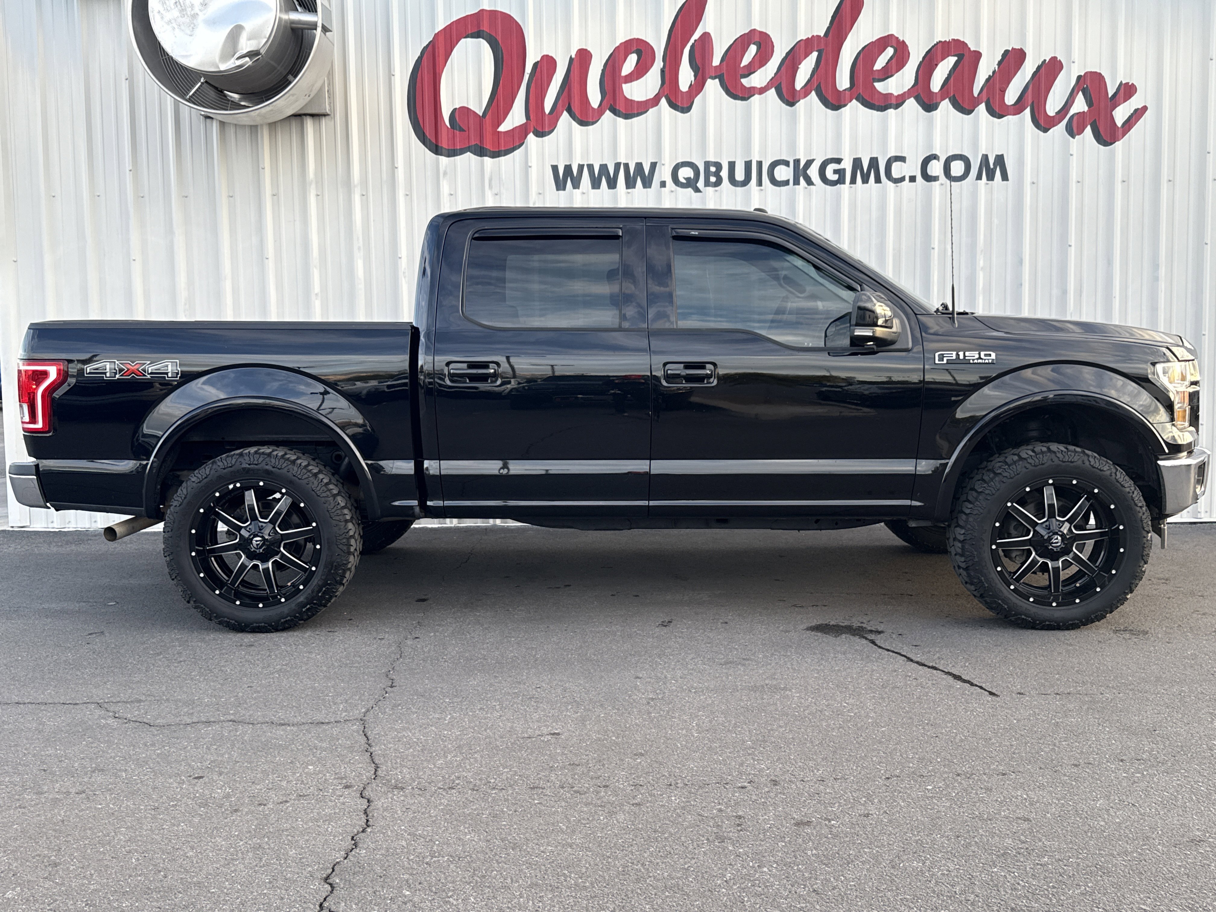 Used 2017 Ford F150 Lariat image 4