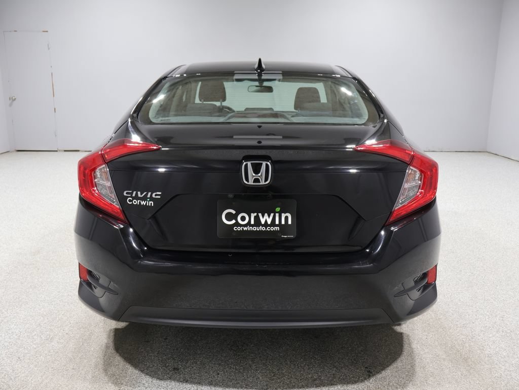 Used 2018 Honda Civic EX image 3