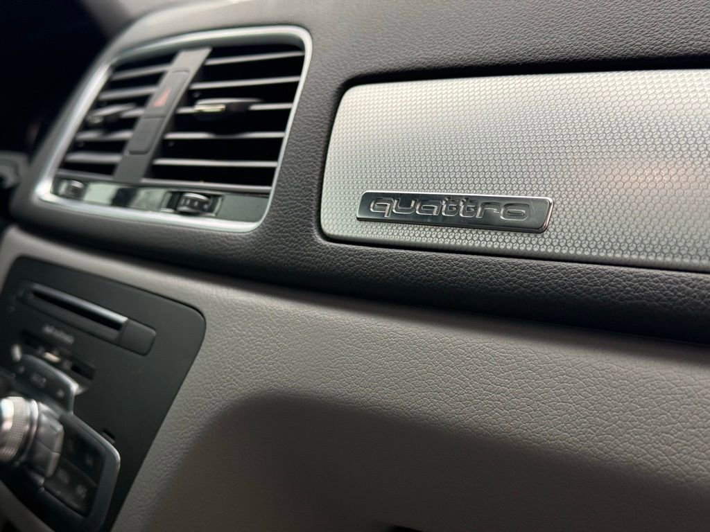 Used 2016 Audi Q3 2.0T Prestige image 20