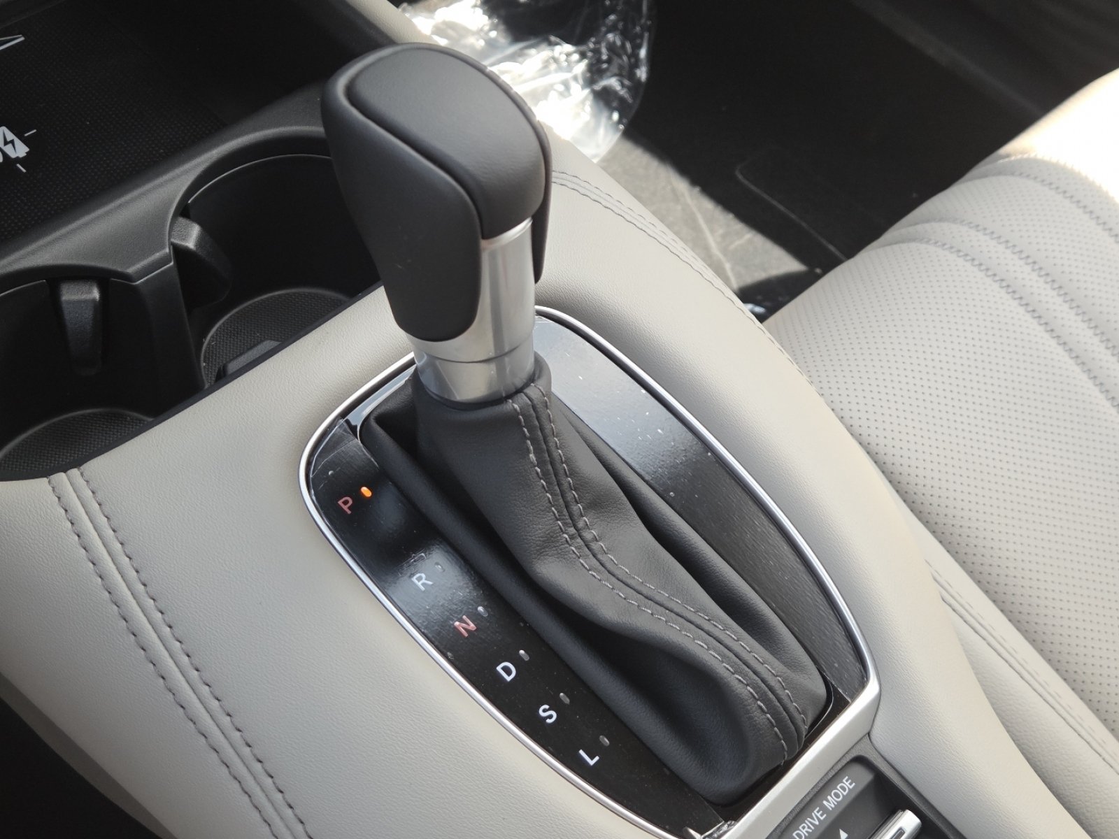 New 2027 Honda HR-V EX-L image 31