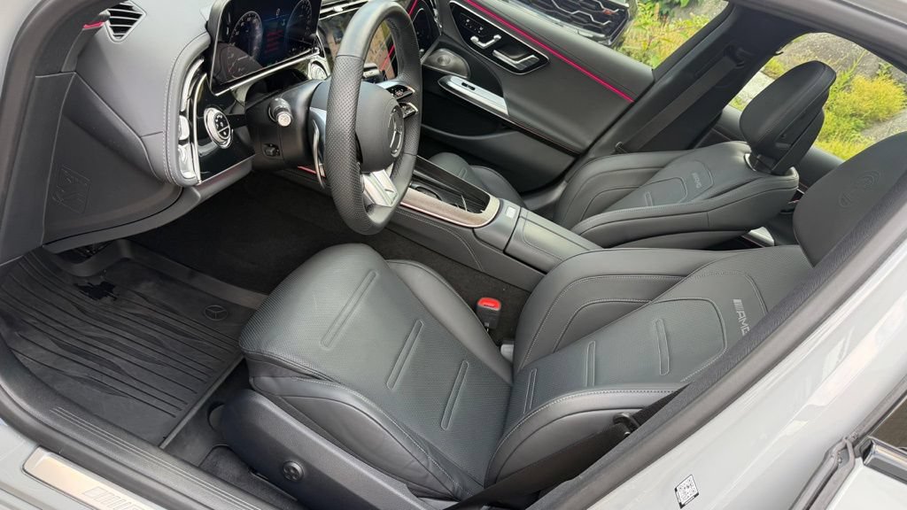 Used 2026 Mercedes-Benz E 53 AMG e 4MATIC Sedan image 15