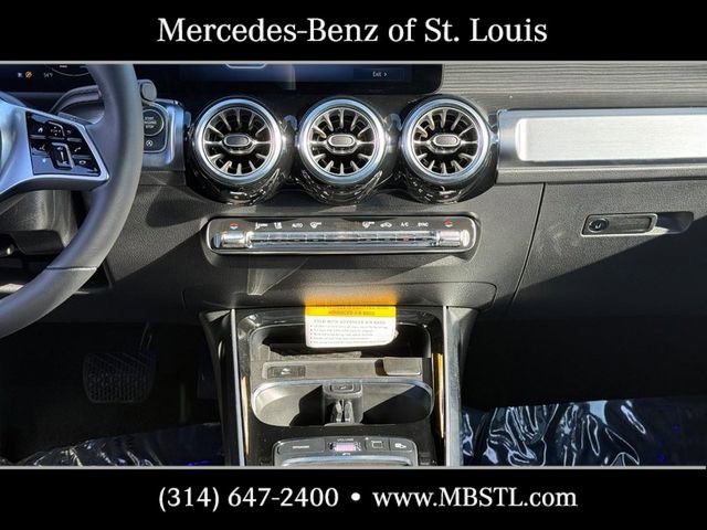 New 2026 Mercedes-Benz GLB 250 4MATIC image 11