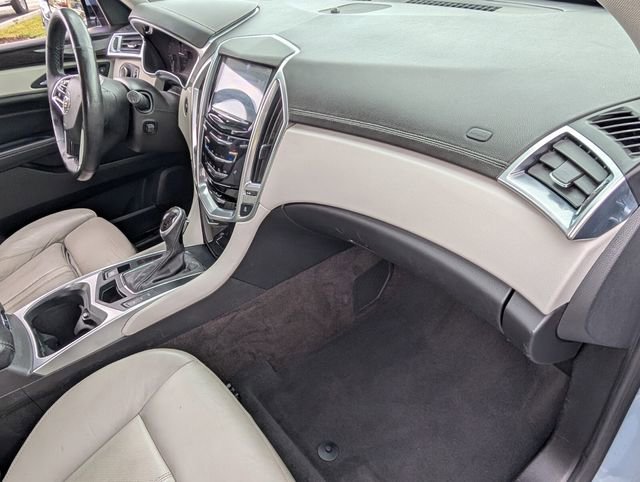 Used 2014 Cadillac SRX Luxury image 14