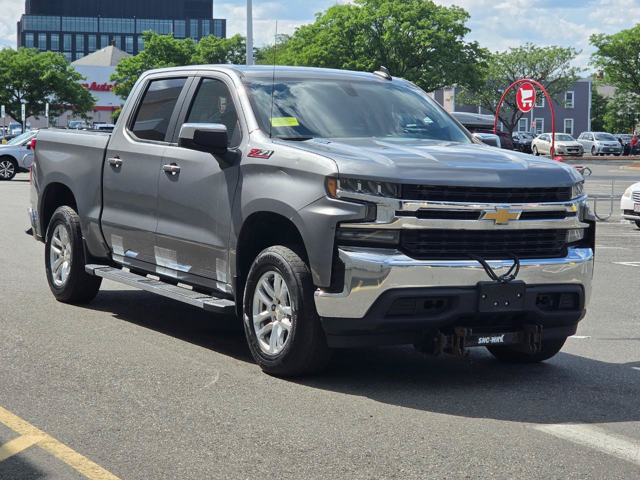 Used 2020 Chevrolet Silverado 1500 LT w/ All-Star Edition AWD/4WD image 3