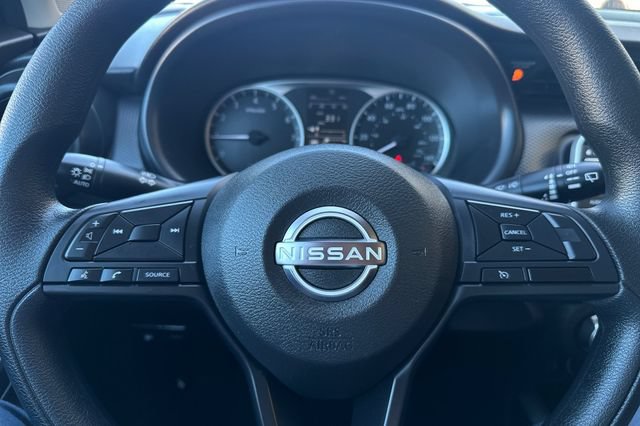 Certified 2025 Nissan Kicks Play S FWD image 27
