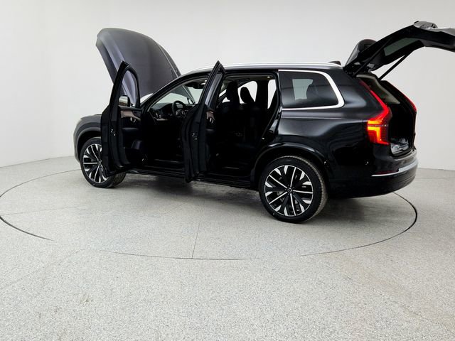 New 2026 Volvo XC90 B6 Plus w/ Protection Package image 12