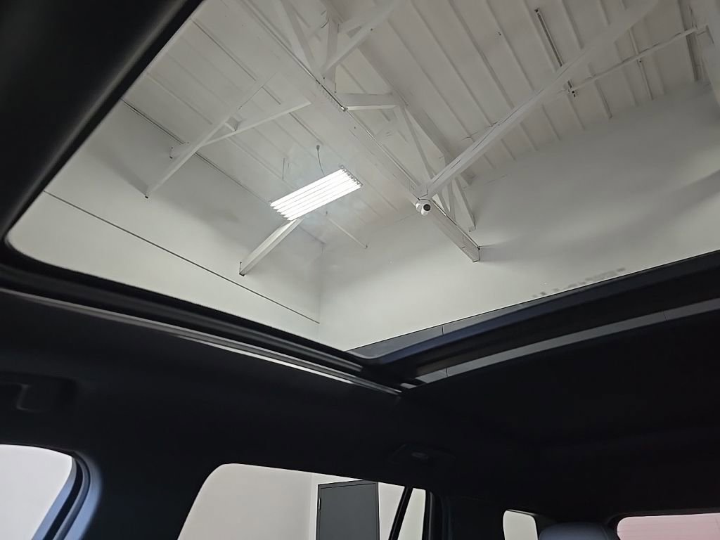 Used 2026 GMC Terrain Elevation w/ Elevation Premium Package image 18