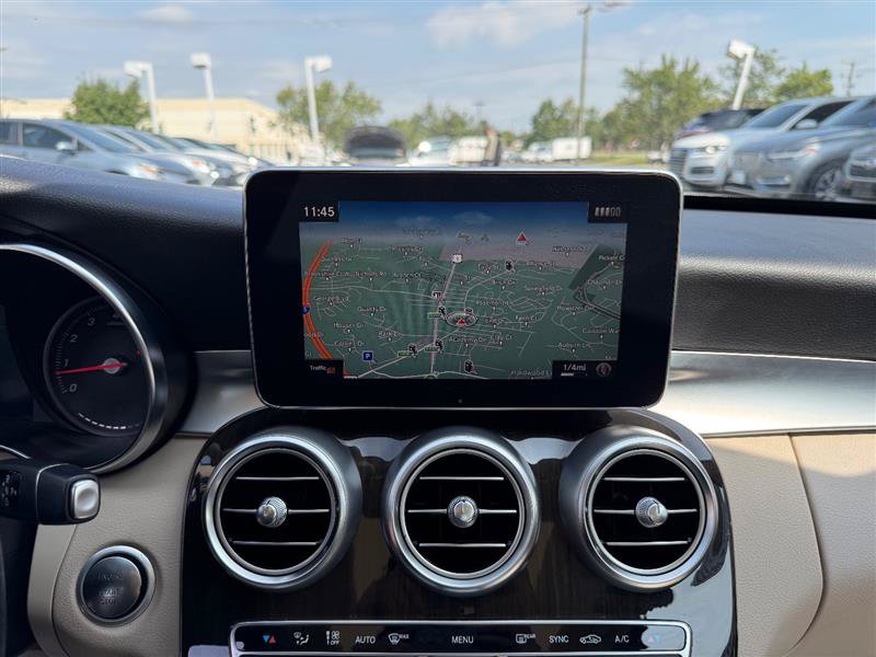 Used 2018 Mercedes-Benz C 300 4MATIC Sedan image 36