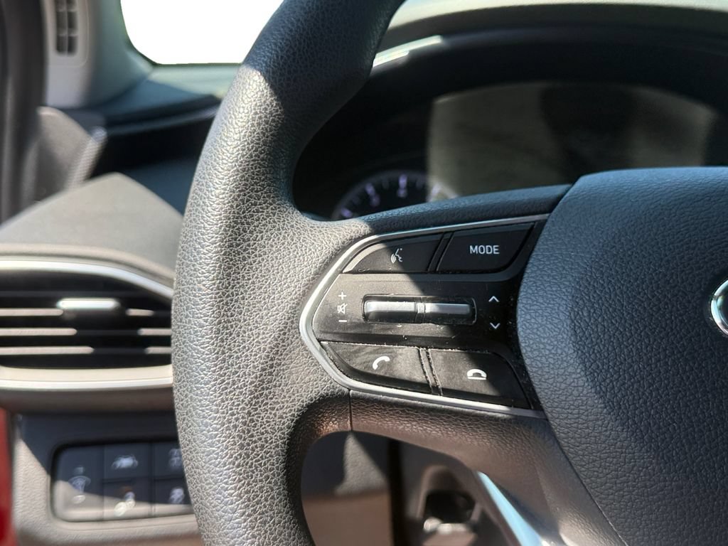 Used 2019 Hyundai Santa Fe SE AWD/4WD image 19