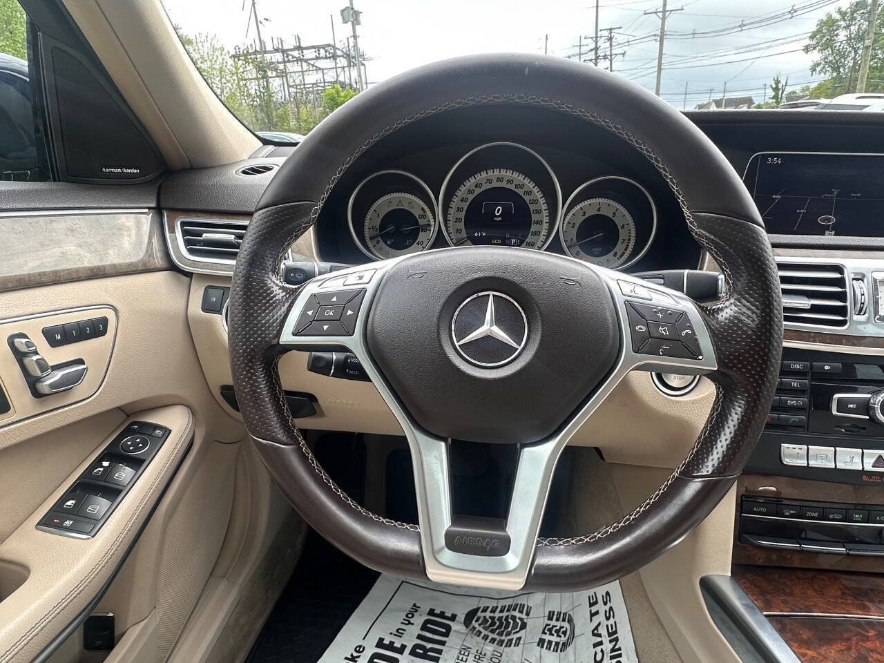 Used 2014 Mercedes-Benz E 350 4MATIC Sedan image 22