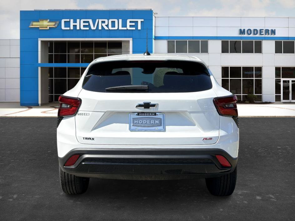 New 2026 Chevrolet Trax RS FWD image 4