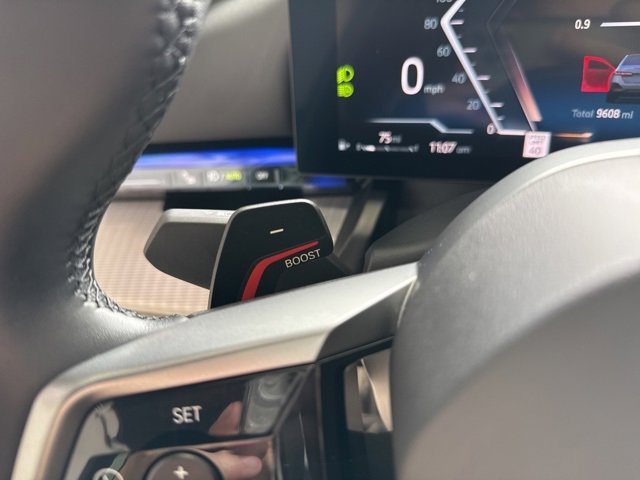 Used 2024 BMW 540i xDrive w/ M Sport Package image 34