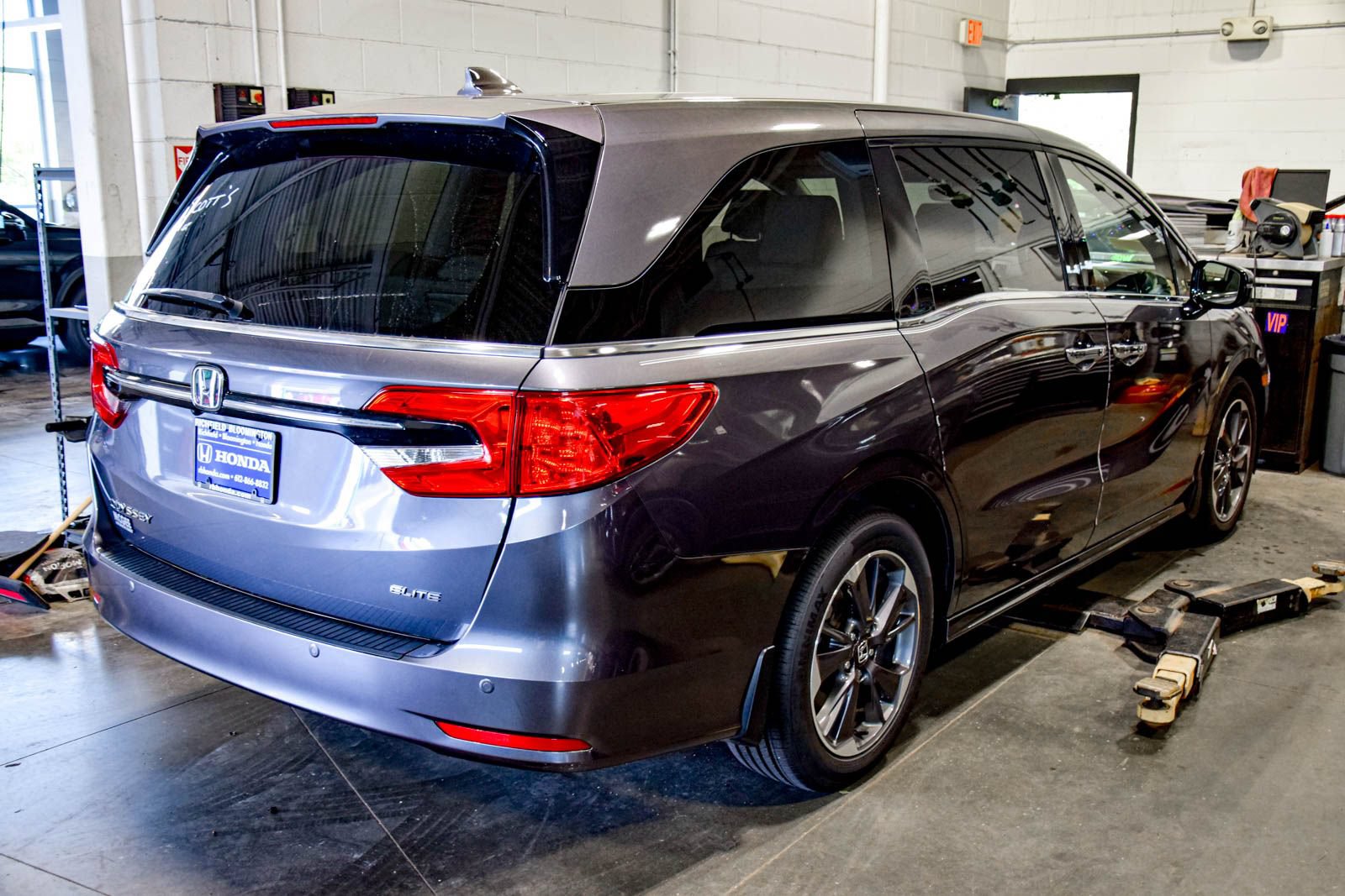 Used 2022 Honda Odyssey Elite image 5