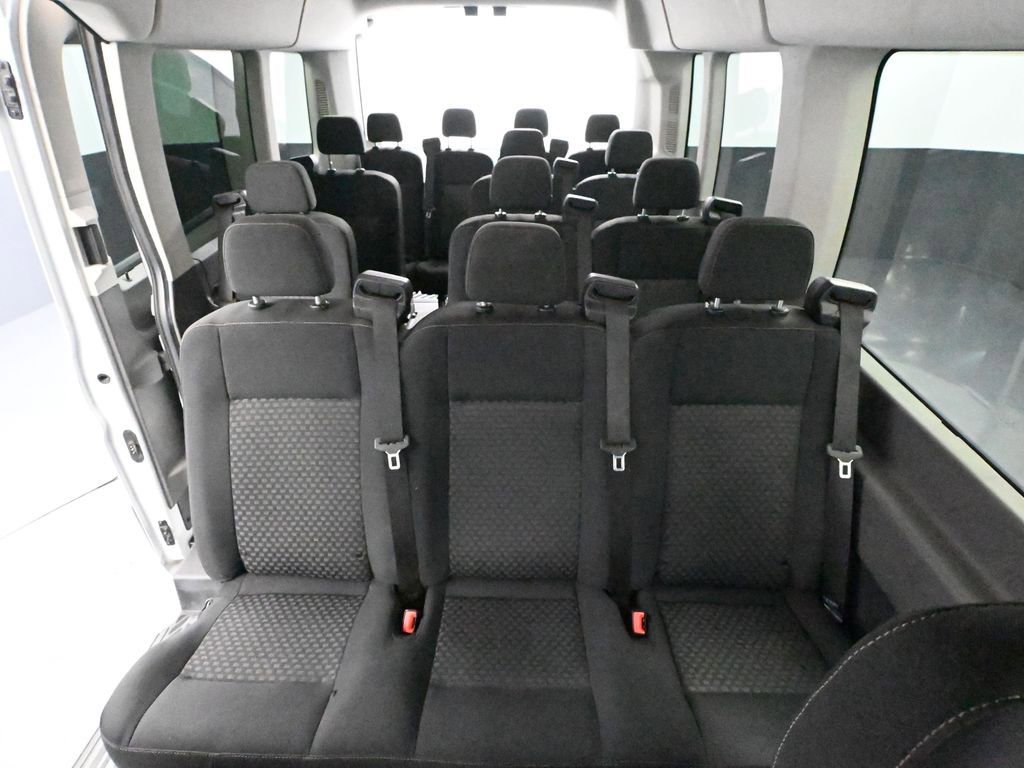 Used 2023 Ford Transit 350 XL image 32