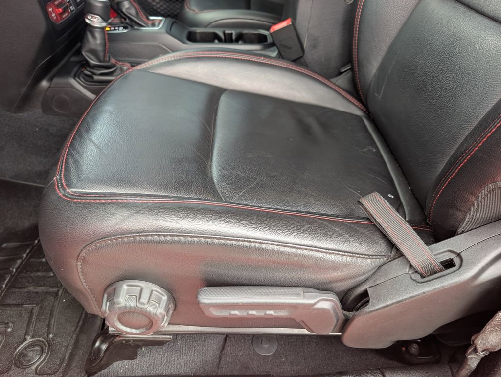 Used 2020 Jeep Gladiator Rubicon image 15