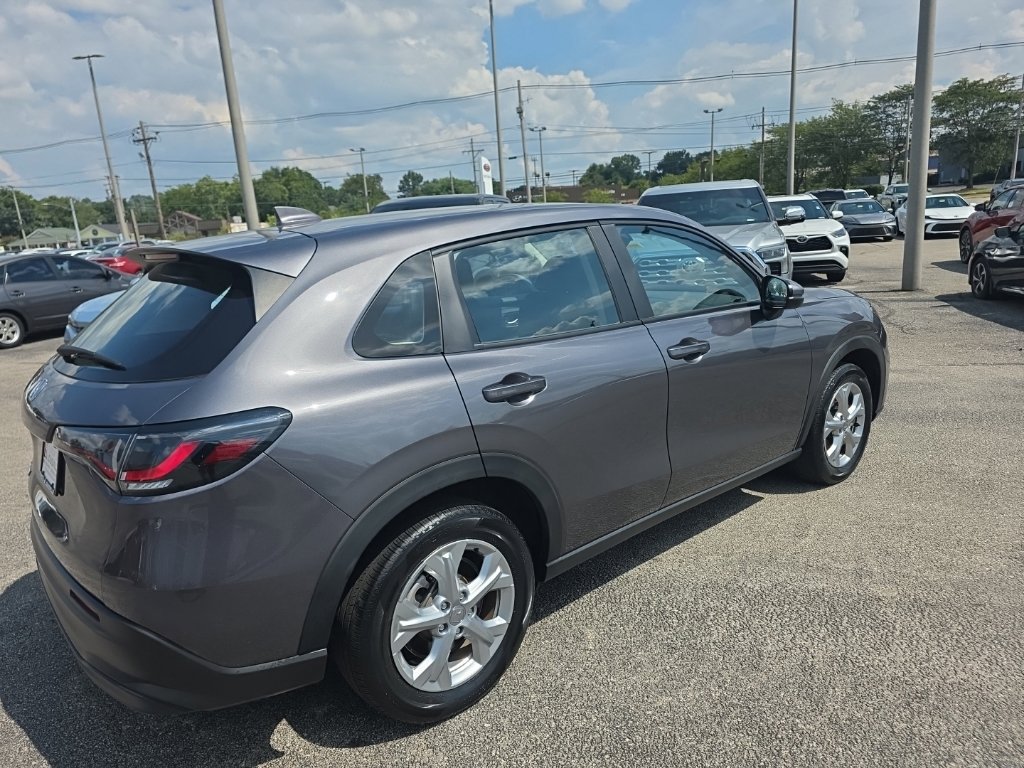 Used 2024 Honda HR-V LX image 4
