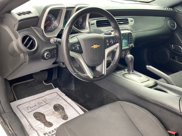 Used 2015 Chevrolet Camaro LT w/ 1LT Preferred Package image 5