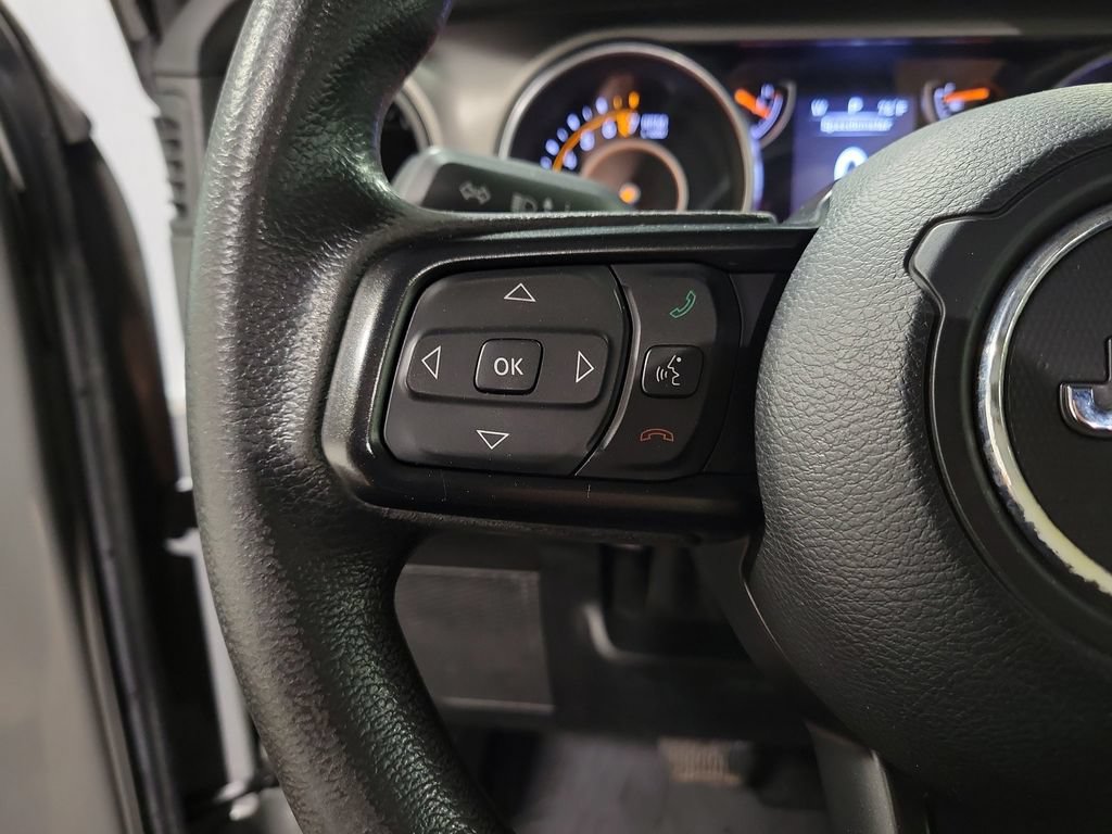 Used 2020 Jeep Wrangler Unlimited Sport AWD/4WD image 25