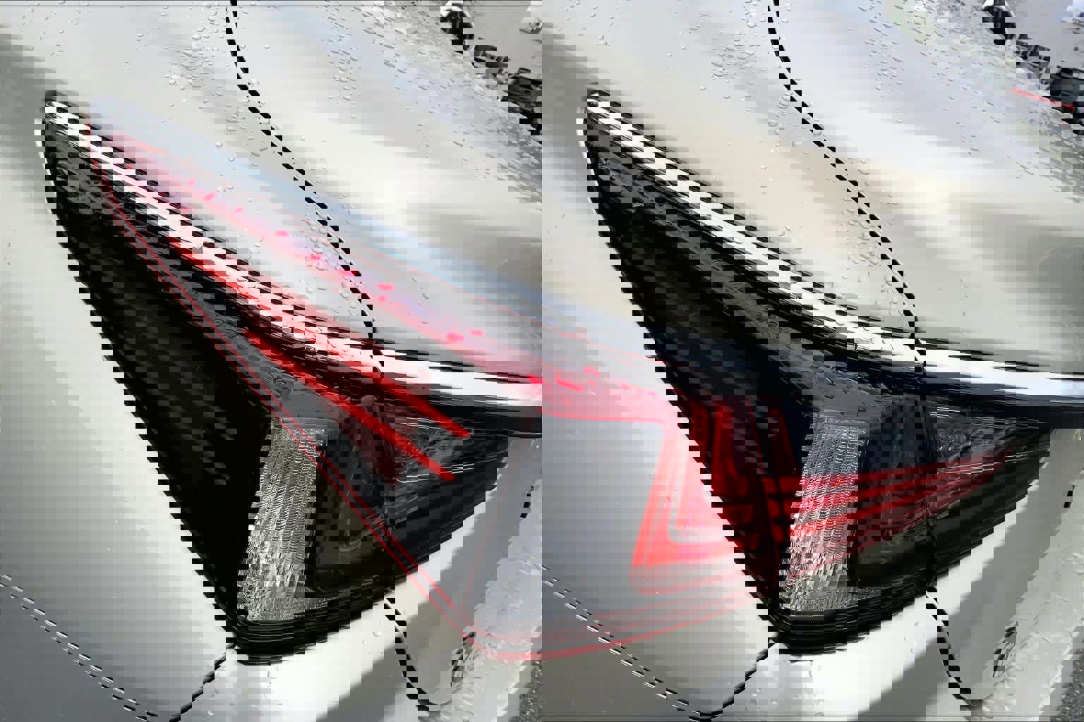 Certified 2024 Lexus ES 350 w/ Premium Package image 28