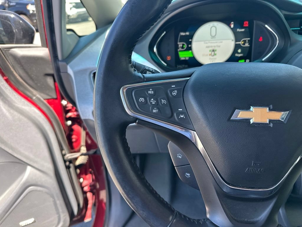 Used 2020 Chevrolet Bolt Premier w/ Infotainment Package FWD image 12
