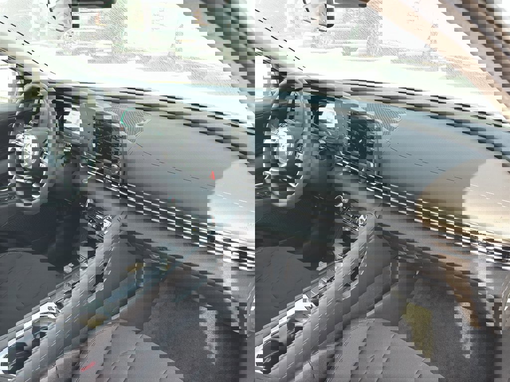 New 2025 Hyundai Elantra Blue image 26