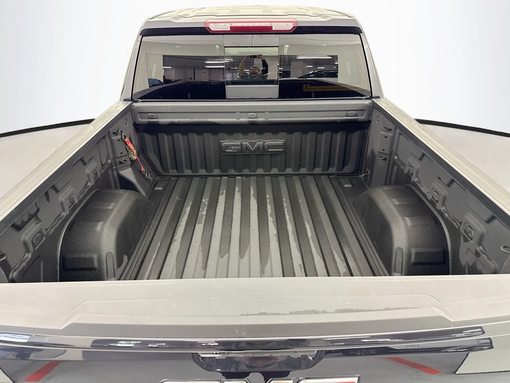 Used 2026 GMC Sierra 1500 SLE w/ Preferred Package RWD image 26