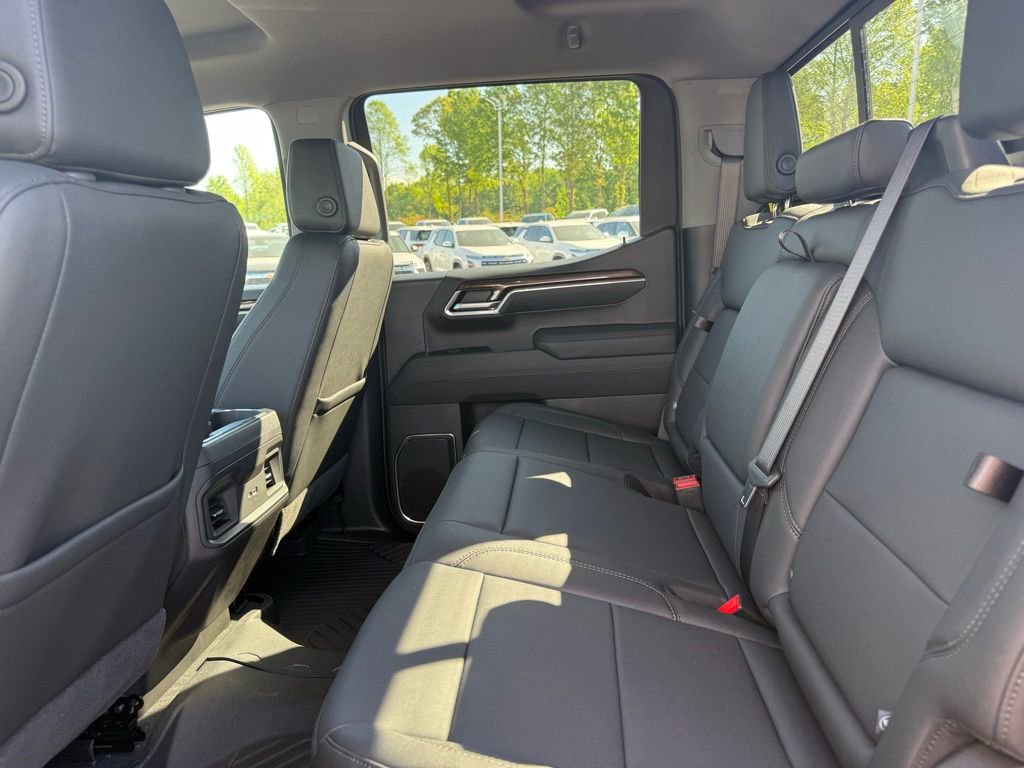 New 2026 Chevrolet Silverado 1500 LT Trail Boss w/ Convenience Package II AWD/4WD image 11