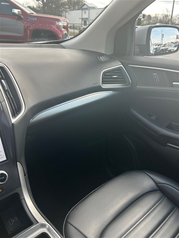 Used 2022 Ford Edge SEL w/ Convenience Package AWD/4WD image 13
