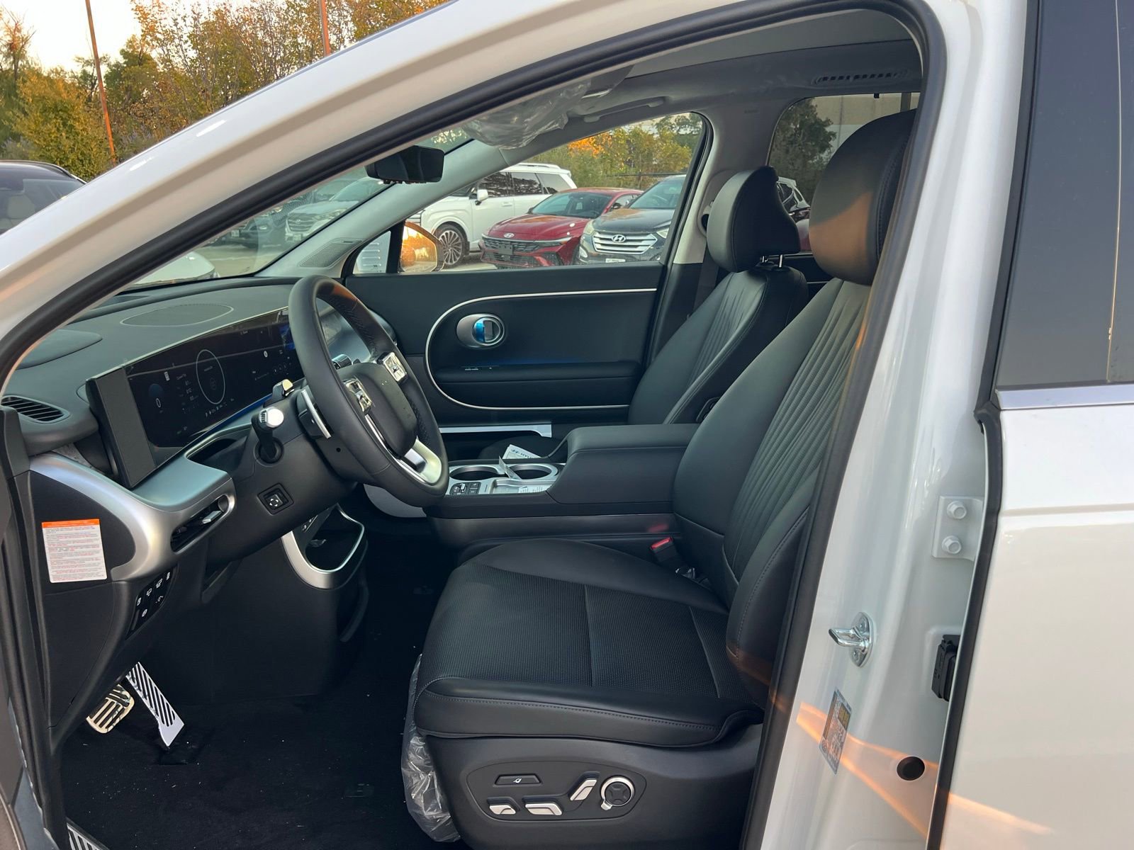 New 2026 Hyundai Ioniq 9 Calligraphy image 28