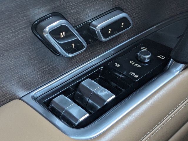 Used 2024 Land Rover Range Rover Autobiography AWD/4WD image 28