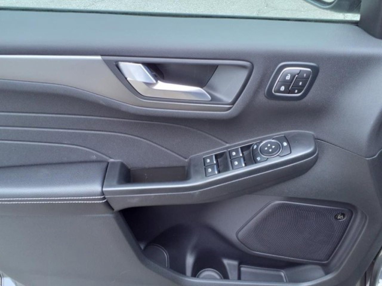 New 2024 Ford Escape Active w/ Tech Pack #2 image 5