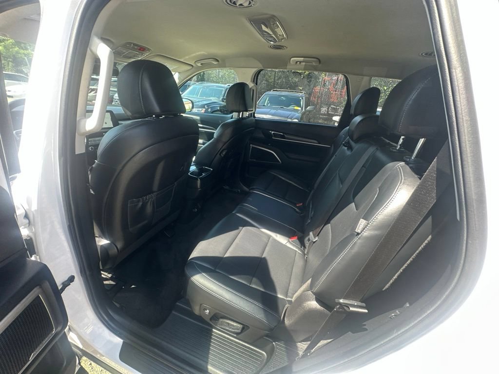 Used 2024 Kia Telluride LX AWD/4WD image 22
