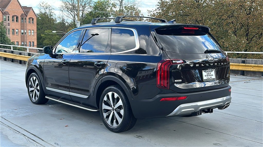 Certified 2021 Kia Telluride S image 3