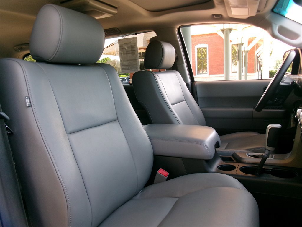 Used 2013 Toyota Sequoia Limited RWD image 18
