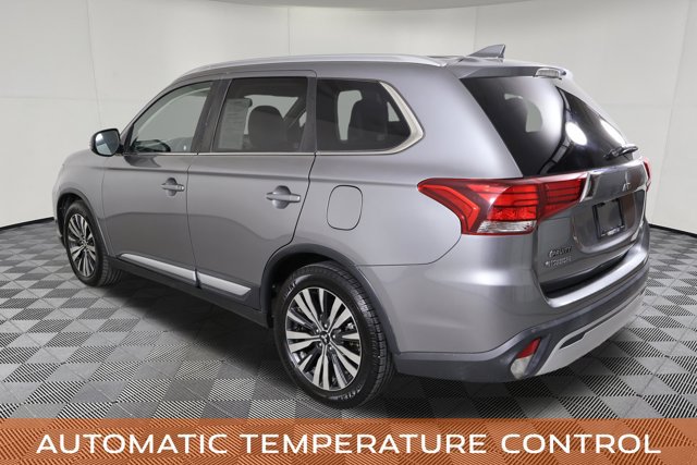Used 2019 Mitsubishi Outlander SE FWD image 9