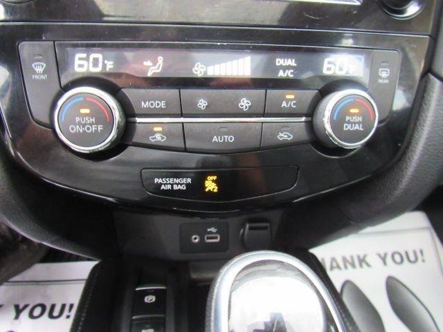 Used 2020 Nissan Rogue SL w/ Premium Package AWD/4WD image 31