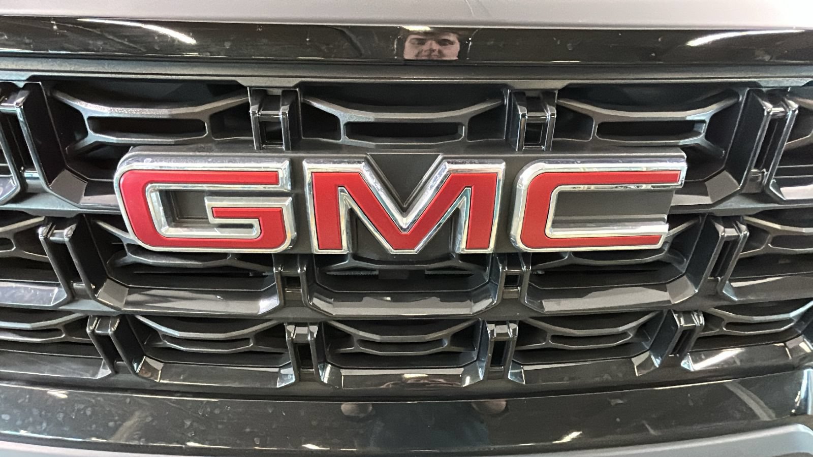 Used 2023 GMC Canyon Elevation w/ Convenience Package AWD/4WD image 9