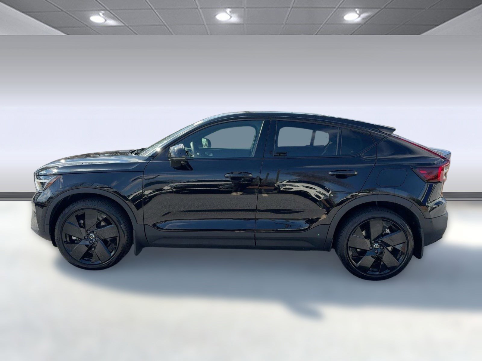 Certified 2025 Volvo EC40 Ultra image 2