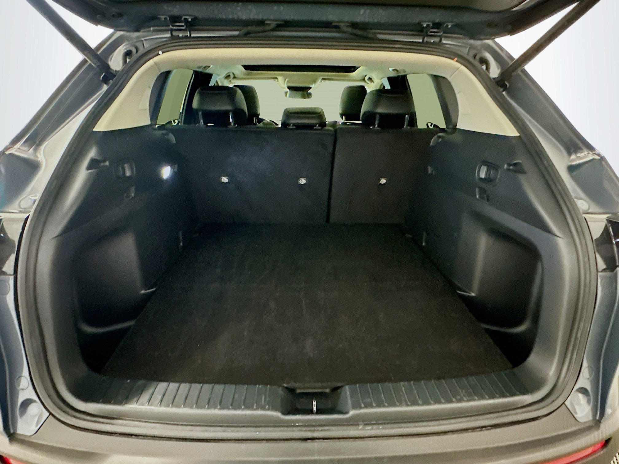 Used 2025 MAZDA CX-50 AWD 2.5 S w/ Premium Package image 31